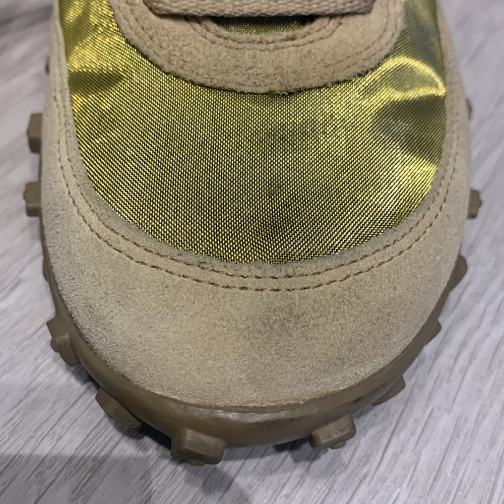 Nike Vintage Waffle Racer.Collectors Item. Size 7.5. Metallic Gold with White. - Picture 5 of 10